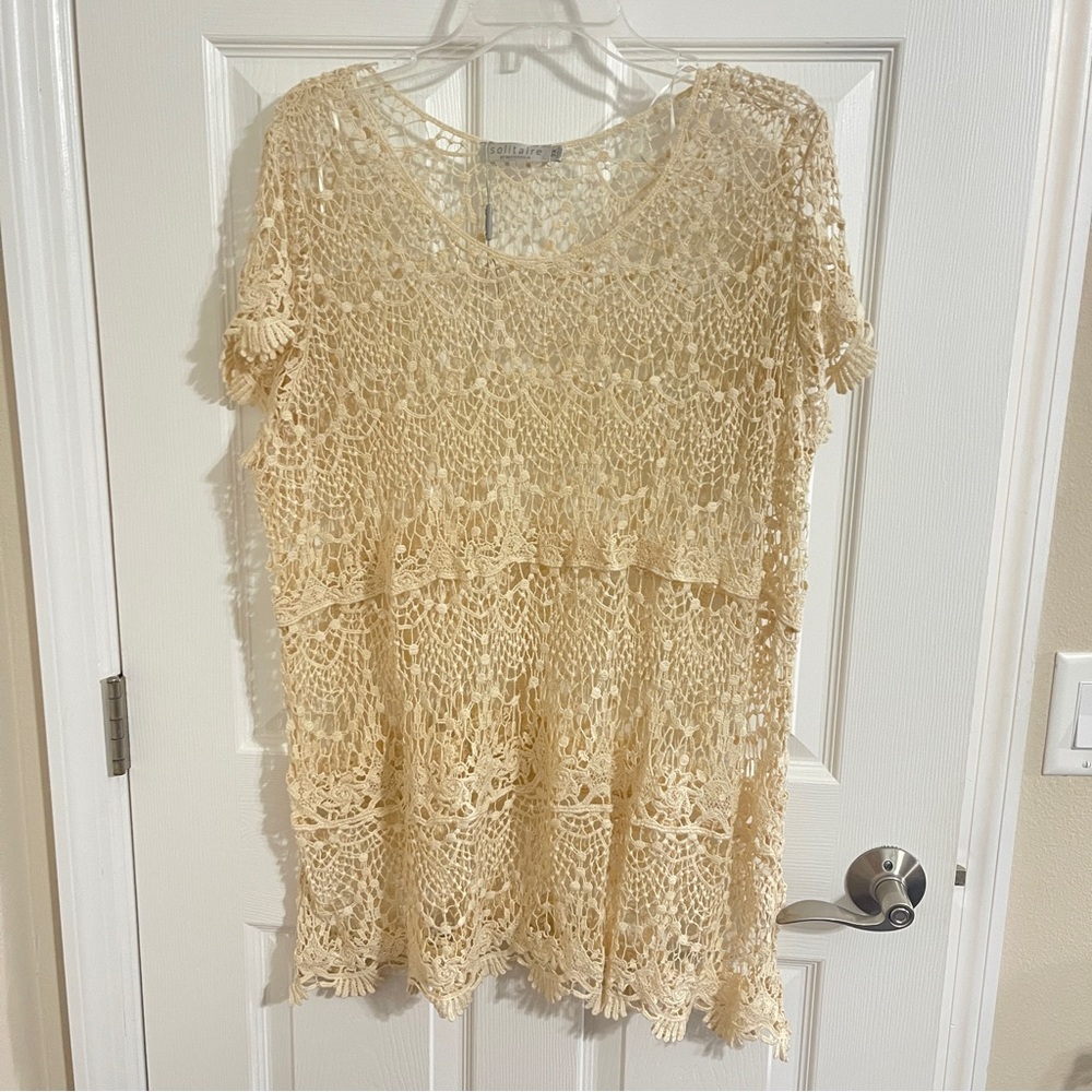 Solitaire Cream Tan Crochet Cap Sleeves Top Size 3X